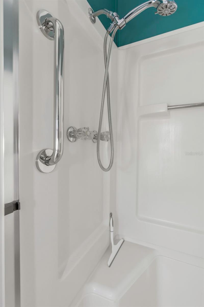 106 THATCH PALM ST W, LARGO, FL, 33770