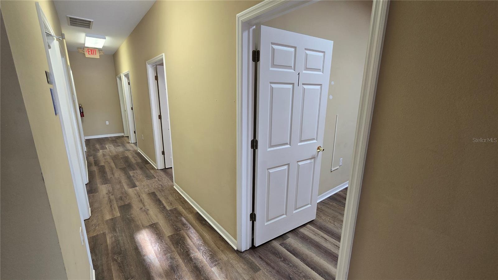 2649 WINDGUARD CIR #102, WESLEY CHAPEL, FL, 33544