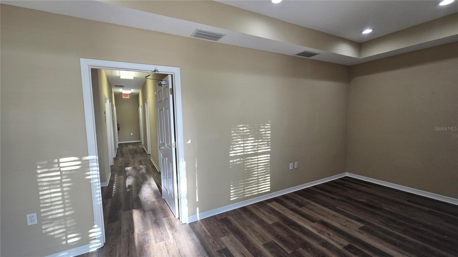 2649 WINDGUARD CIR #102, WESLEY CHAPEL, FL, 33544
