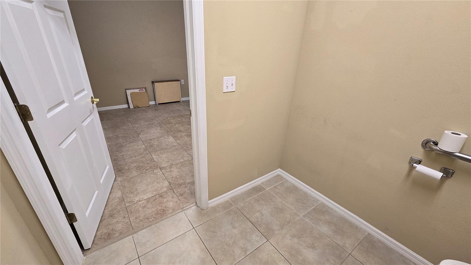 2649 WINDGUARD CIR #102, WESLEY CHAPEL, FL, 33544