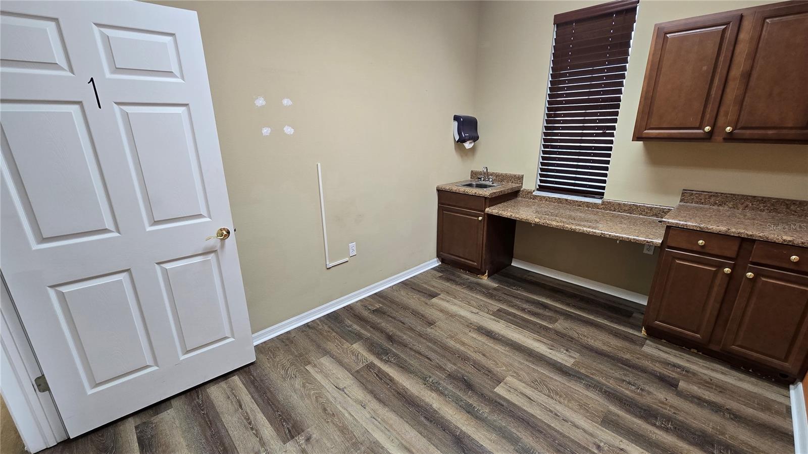 2649 WINDGUARD CIR #102, WESLEY CHAPEL, FL, 33544