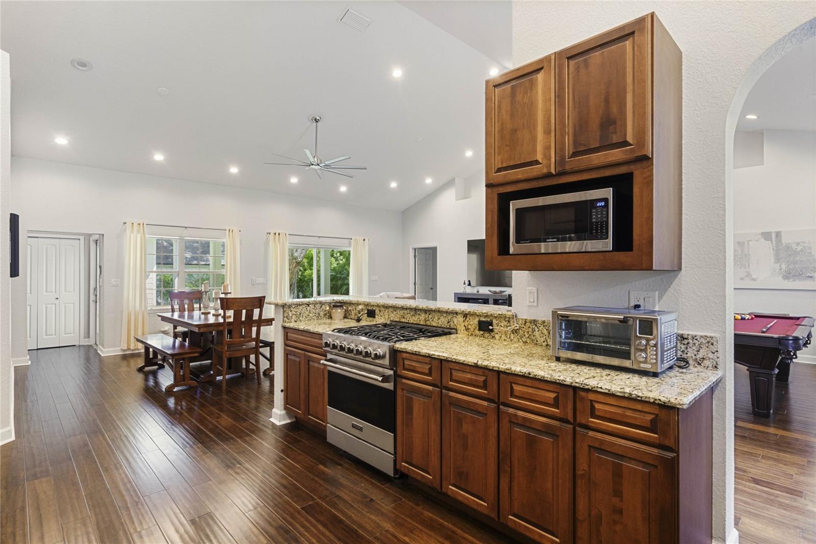 715 MAGNOLIA ST, WINDERMERE, FL, 34786