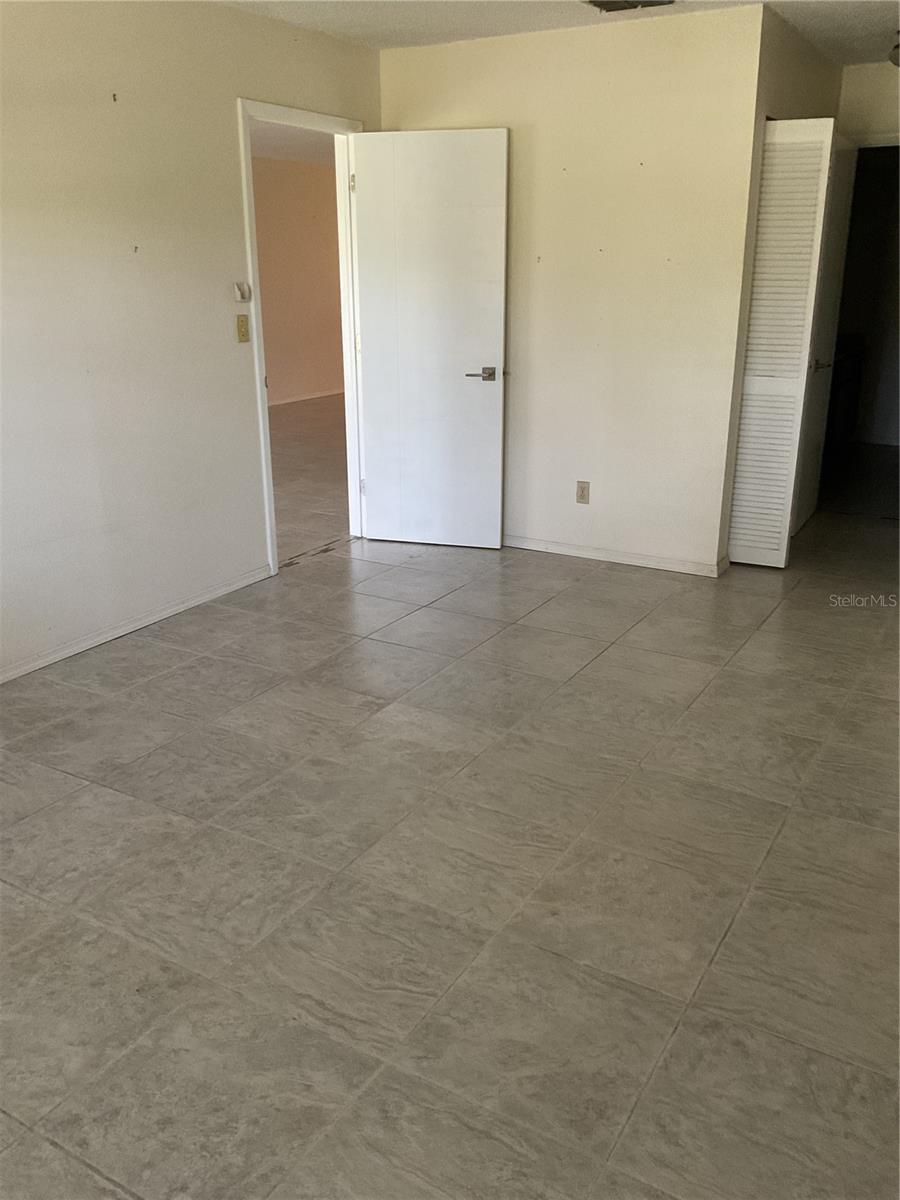 1060 DUNROBIN DR #A, PALM HARBOR, FL, 34684