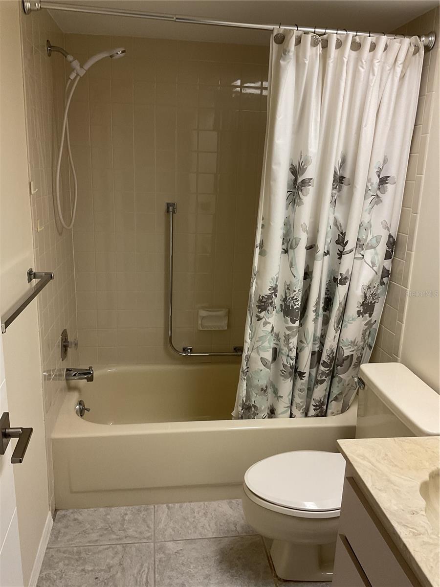 1060 DUNROBIN DR #A, PALM HARBOR, FL, 34684