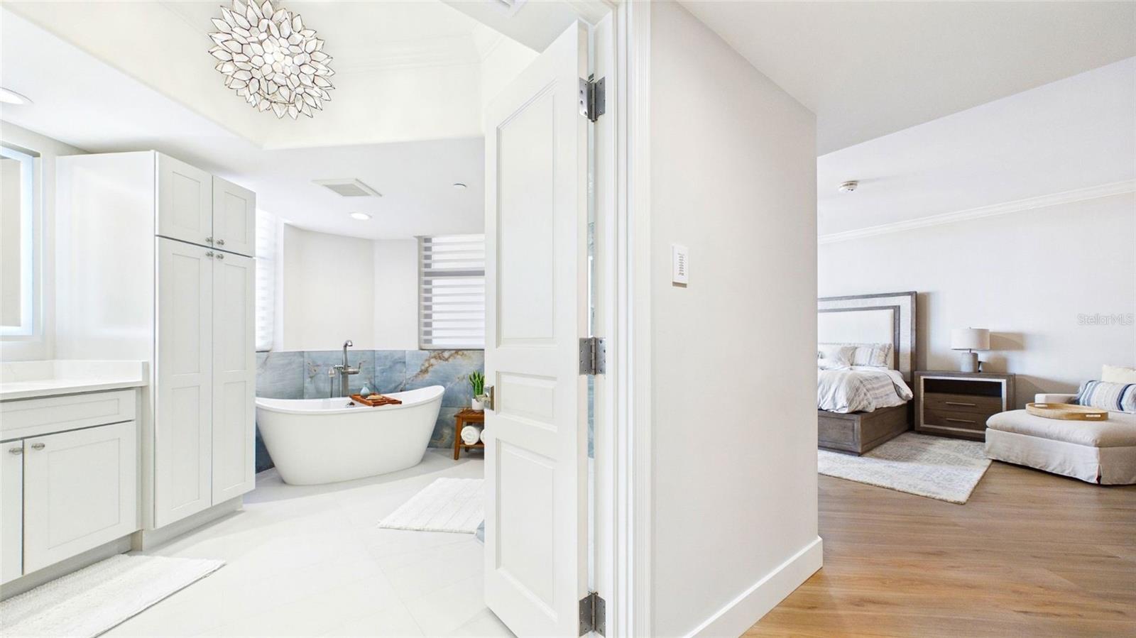 1241 GULF OF MEXICO DR #506, LONGBOAT KEY, FL, 34228