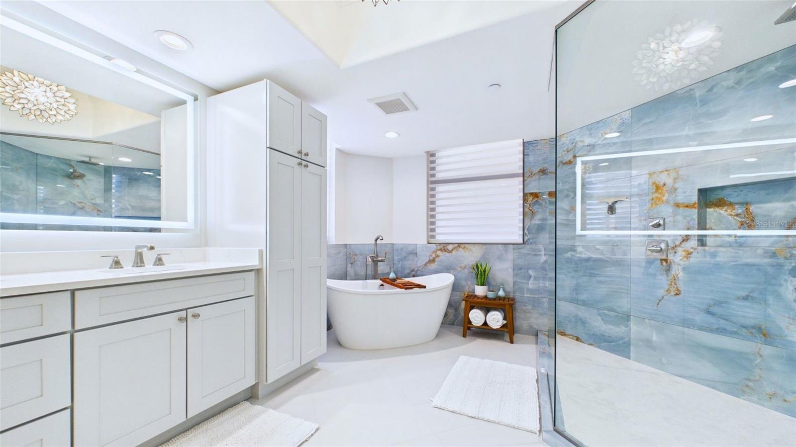 1241 GULF OF MEXICO DR #506, LONGBOAT KEY, FL, 34228