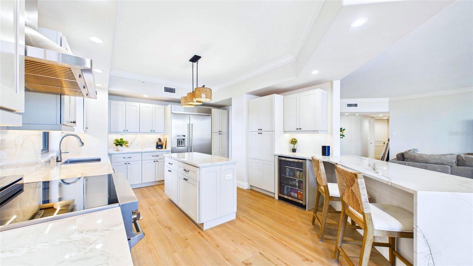1241 GULF OF MEXICO DR #506, LONGBOAT KEY, FL, 34228