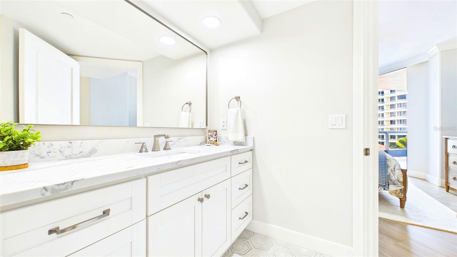 1241 GULF OF MEXICO DR #506, LONGBOAT KEY, FL, 34228