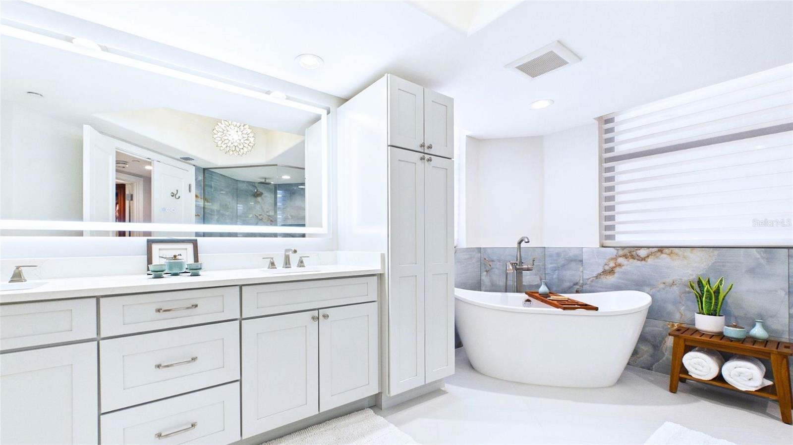 1241 GULF OF MEXICO DR #506, LONGBOAT KEY, FL, 34228