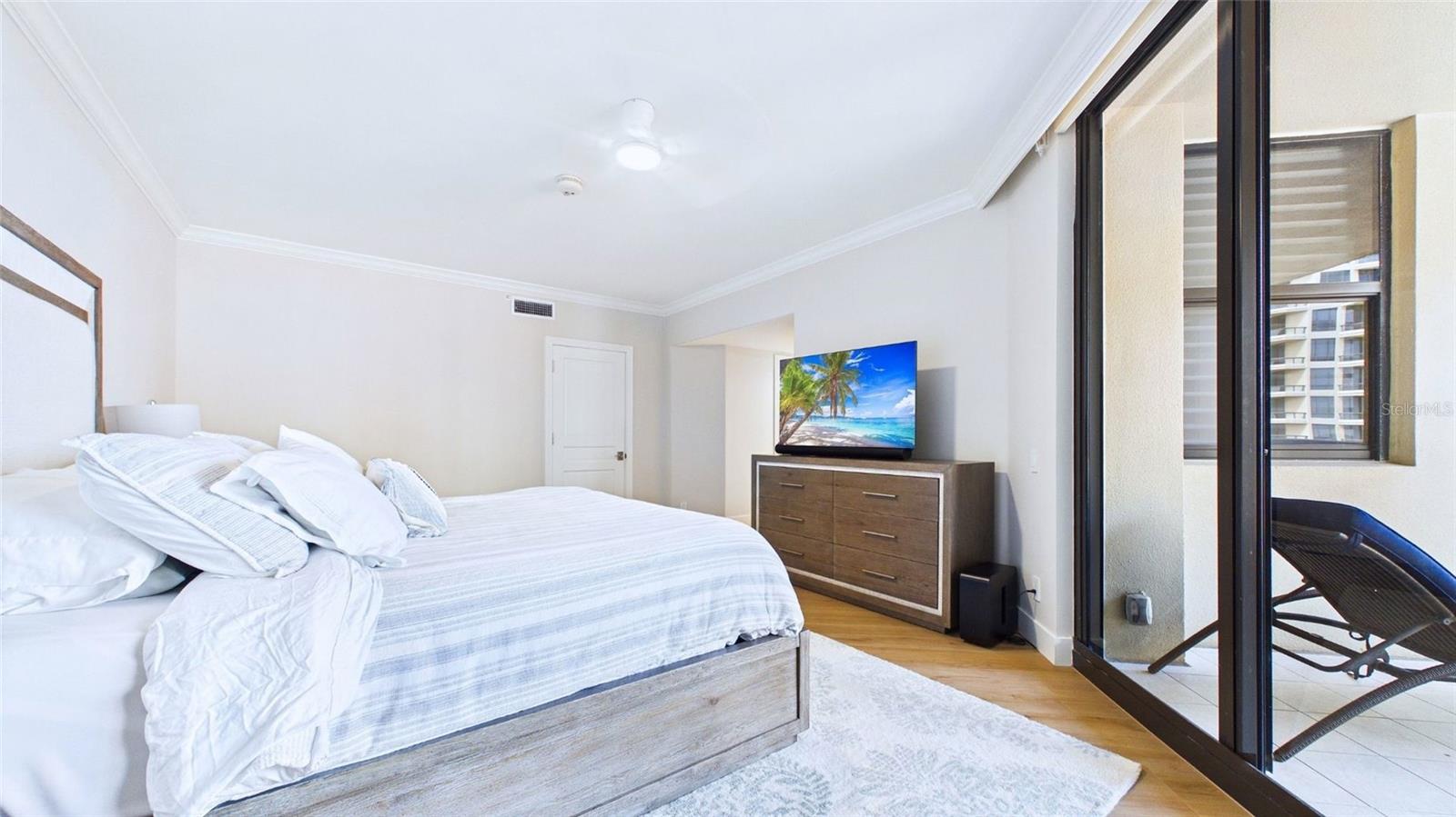 1241 GULF OF MEXICO DR #506, LONGBOAT KEY, FL, 34228