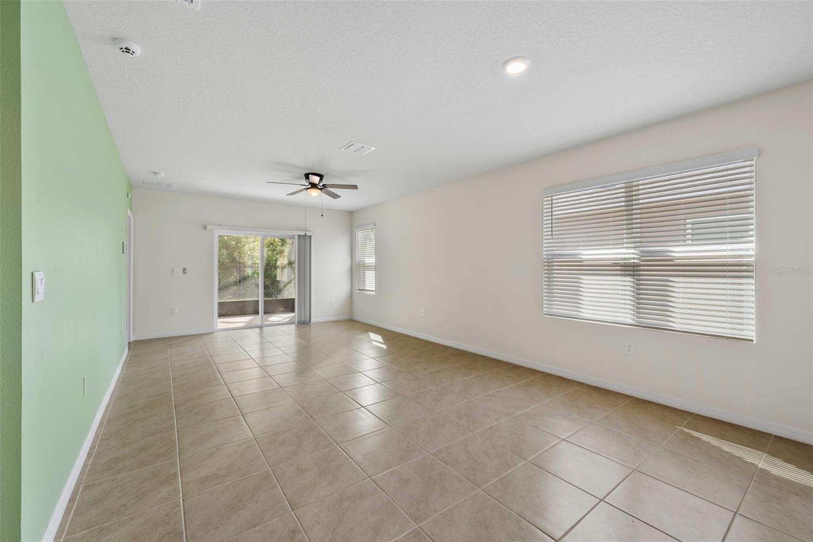 2164 BIG BEND AVE, ORANGE CITY, FL, 32763