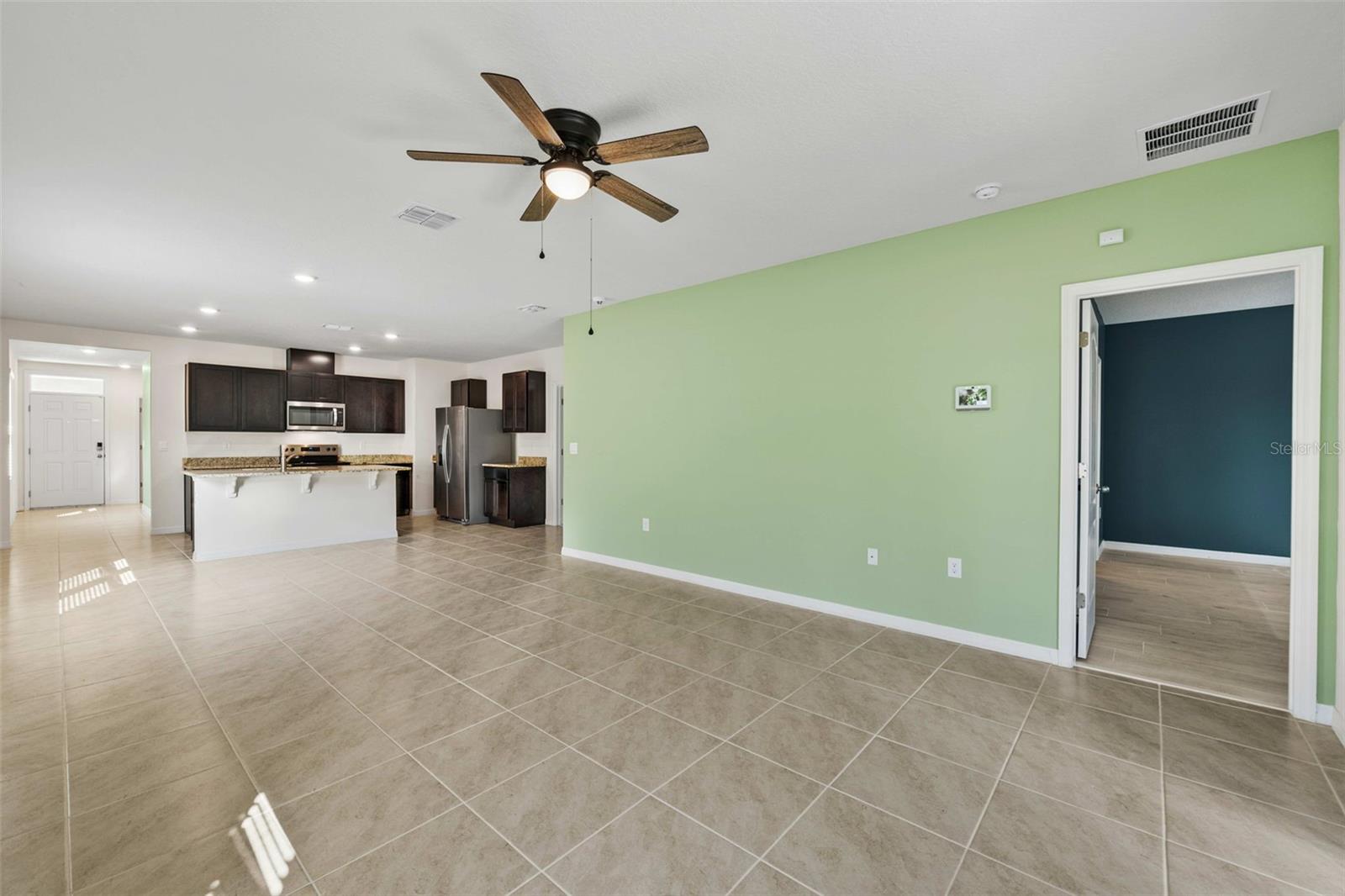 2164 BIG BEND AVE, ORANGE CITY, FL, 32763