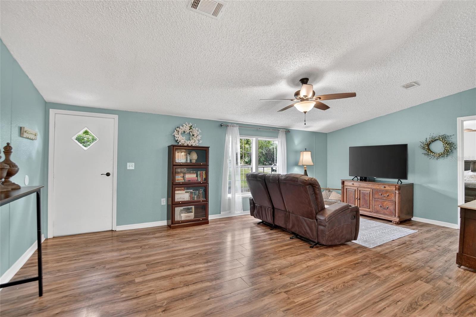 1412 UNION PACIFIC DR, PLANT CITY, FL, 33566