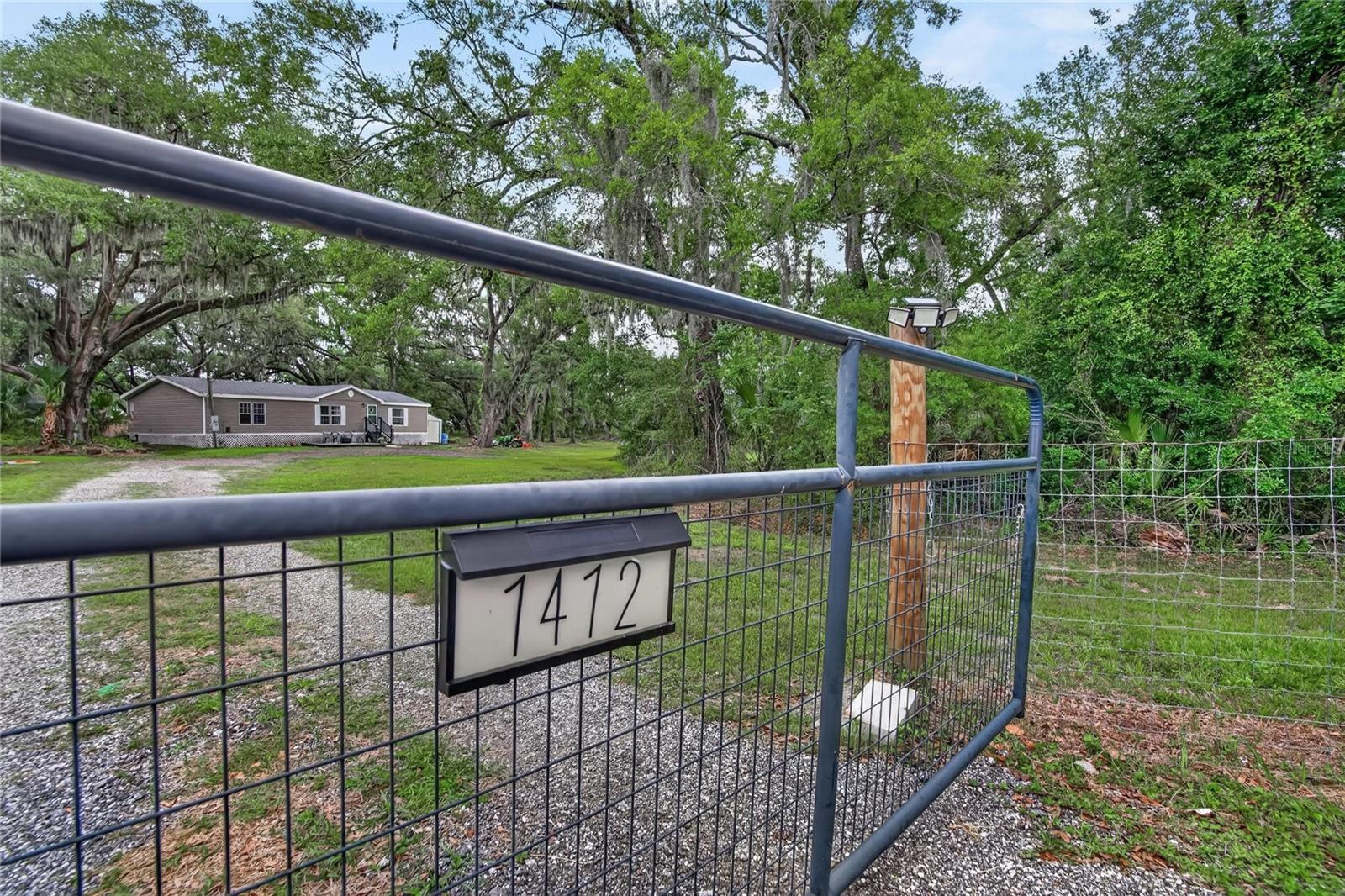 1412 UNION PACIFIC DR, PLANT CITY, FL, 33566