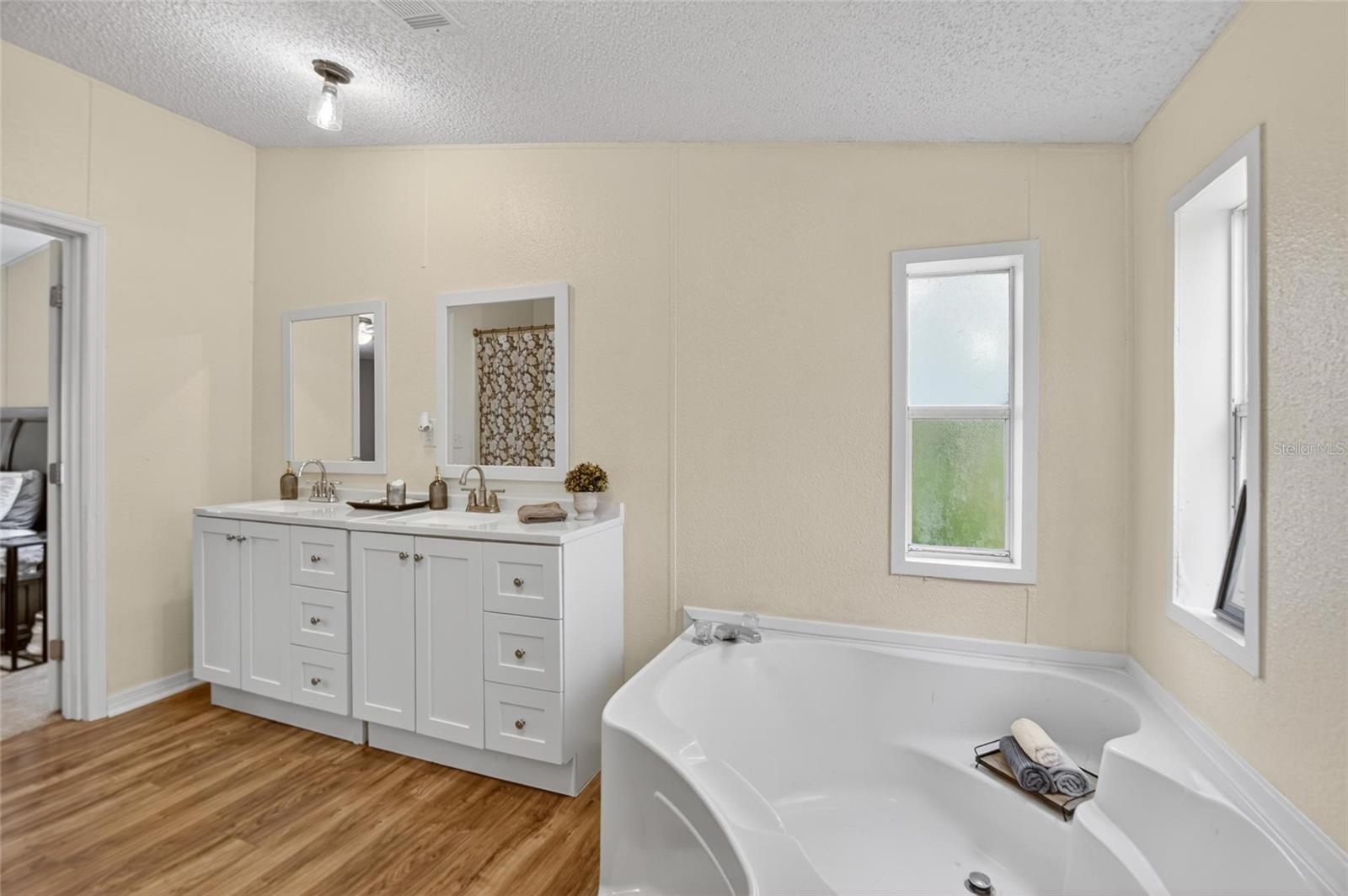 1412 UNION PACIFIC DR, PLANT CITY, FL, 33566