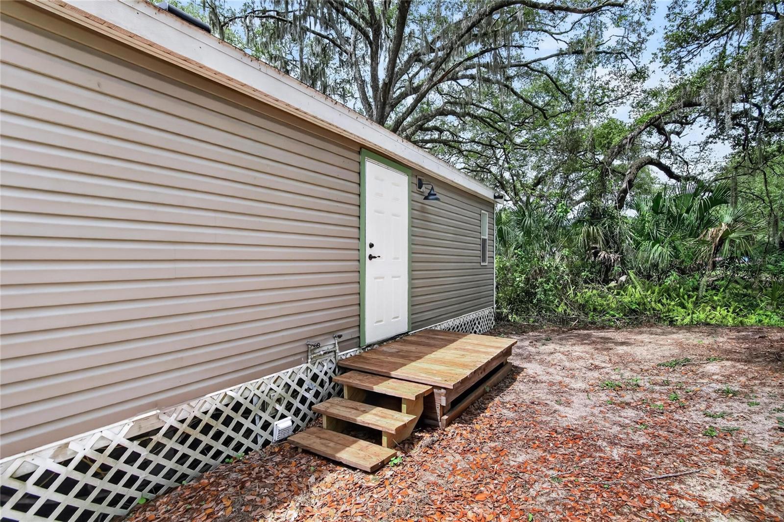 1412 UNION PACIFIC DR, PLANT CITY, FL, 33566