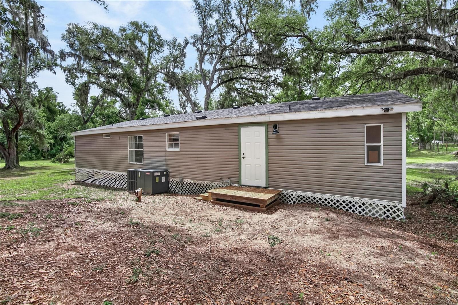 1412 UNION PACIFIC DR, PLANT CITY, FL, 33566