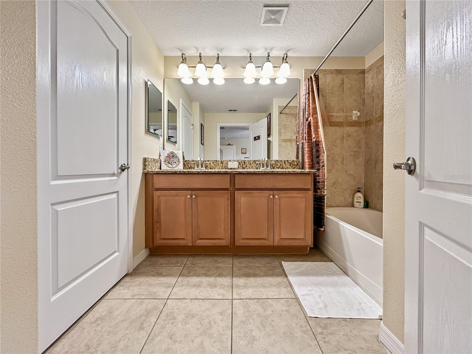 8960 MAJESTY PALM RD, KISSIMMEE, FL, 34747