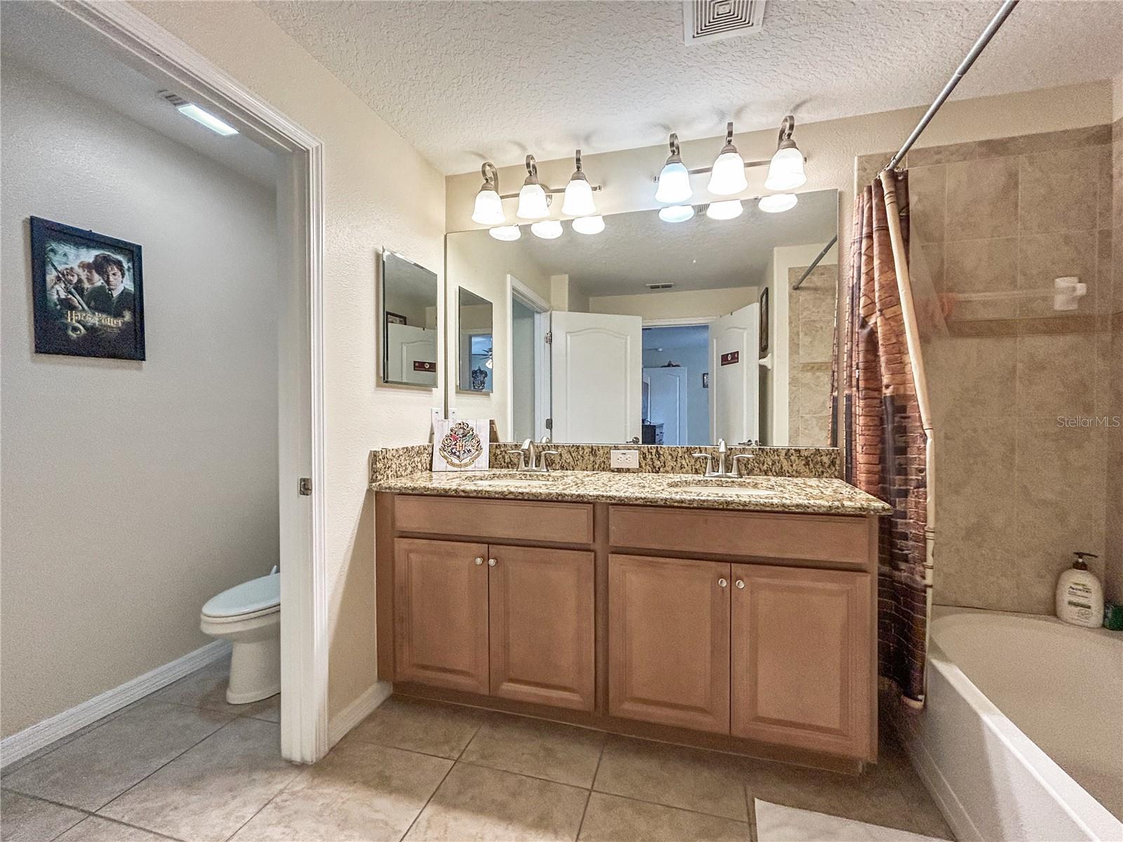 8960 MAJESTY PALM RD, KISSIMMEE, FL, 34747