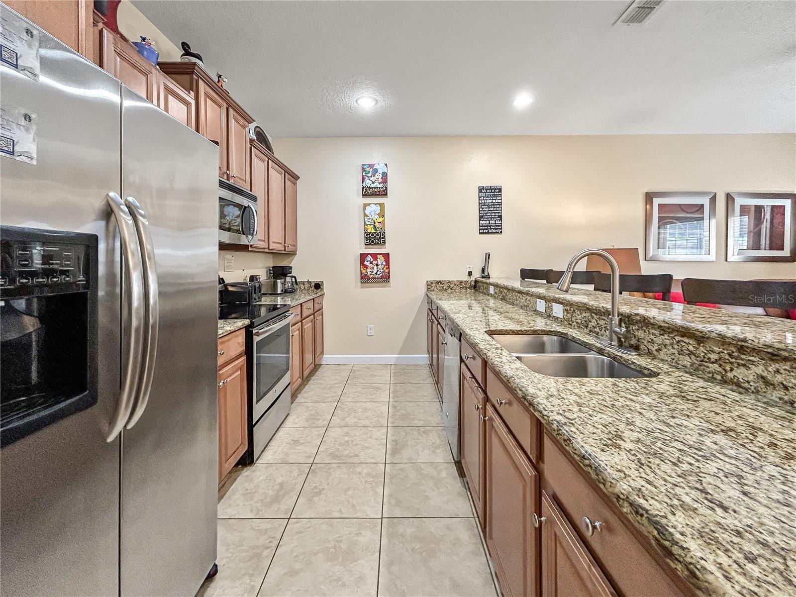 8960 MAJESTY PALM RD, KISSIMMEE, FL, 34747