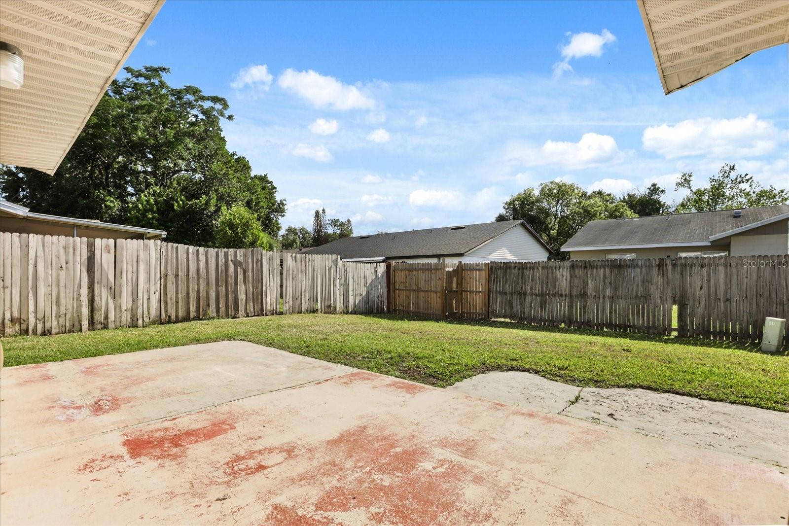 643 HUMMINGBIRD LN, ORLANDO, FL, 32825