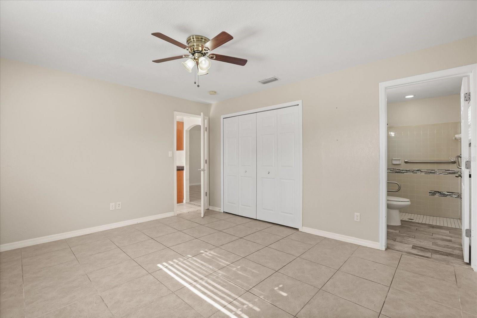 643 HUMMINGBIRD LN, ORLANDO, FL, 32825