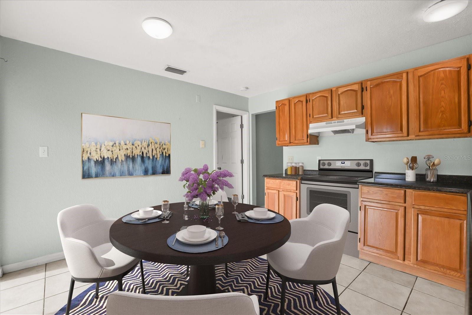 643 HUMMINGBIRD LN, ORLANDO, FL, 32825