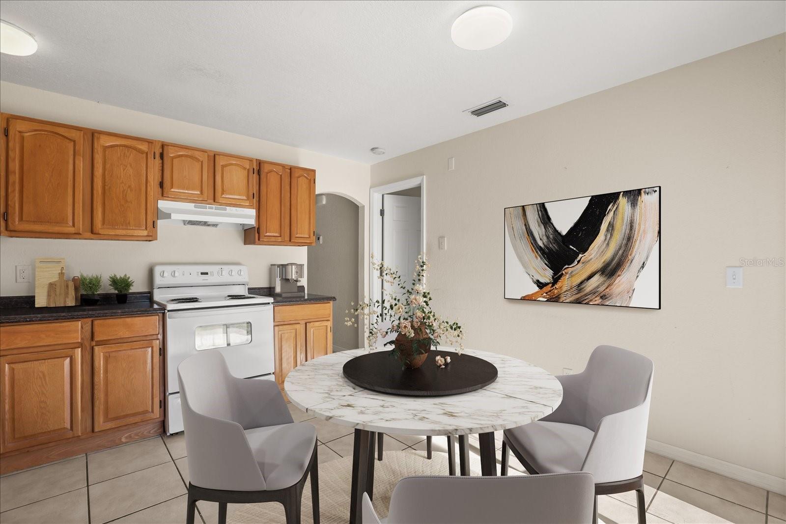 643 HUMMINGBIRD LN, ORLANDO, FL, 32825