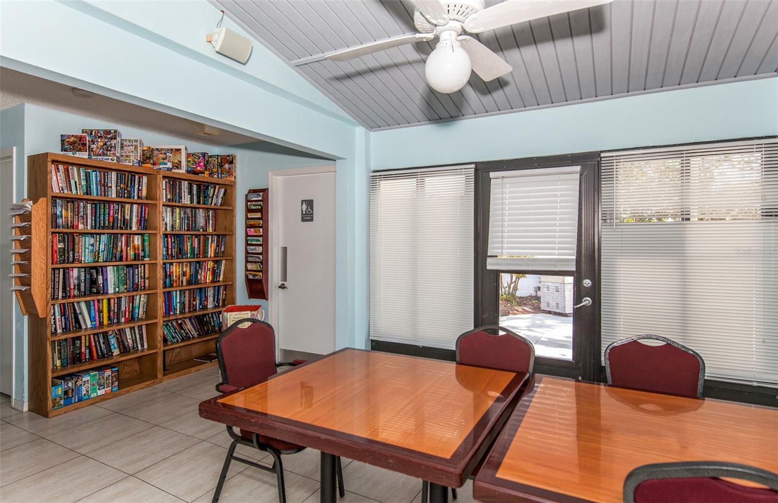 247 SOUTHAMPTON LN #272, VENICE, FL, 34293