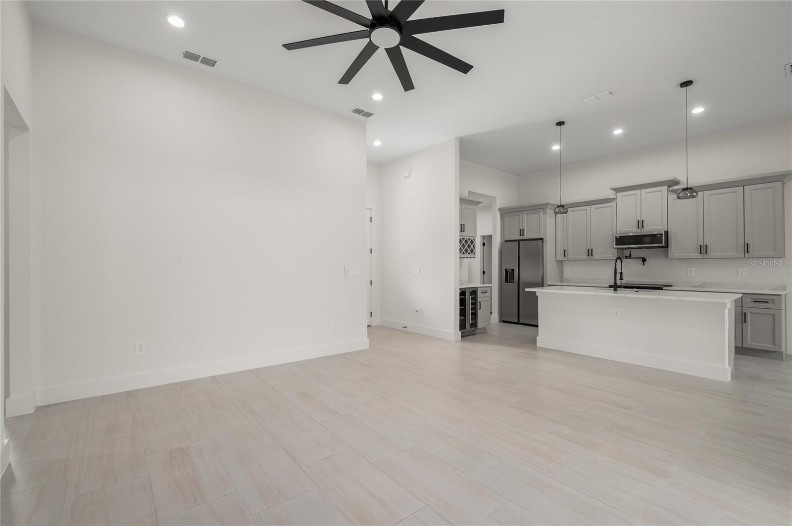 63 MARTA RD, DEBARY, FL, 32713