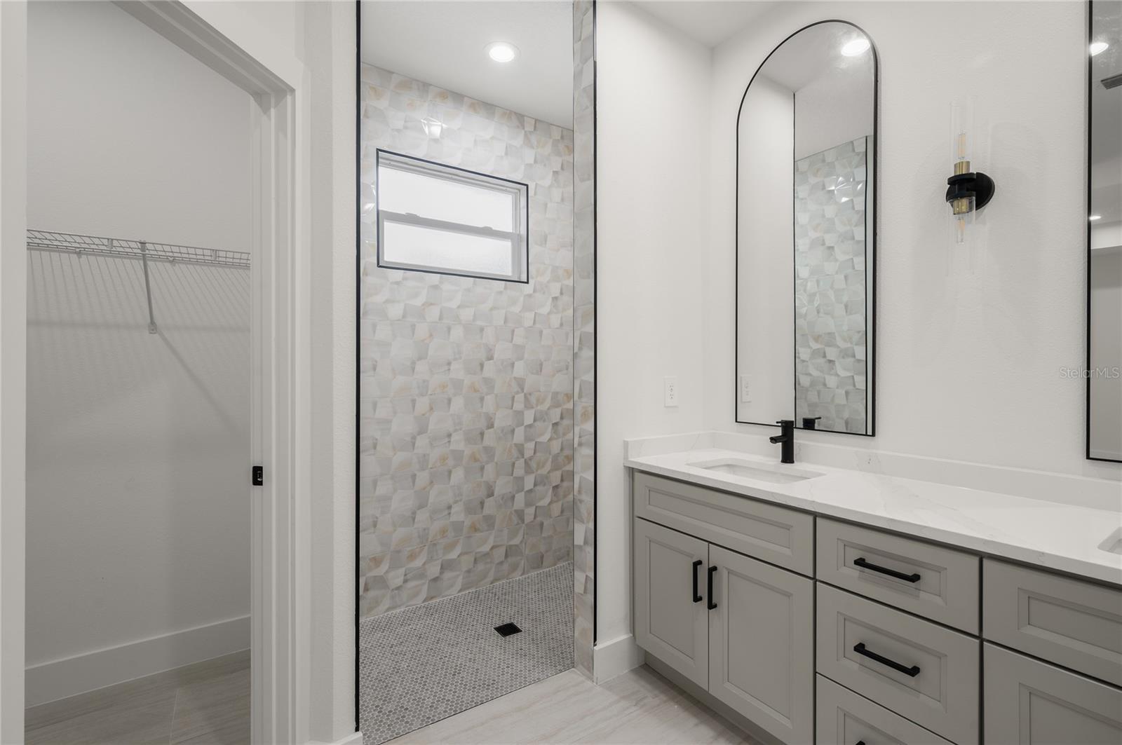 63 MARTA RD, DEBARY, FL, 32713