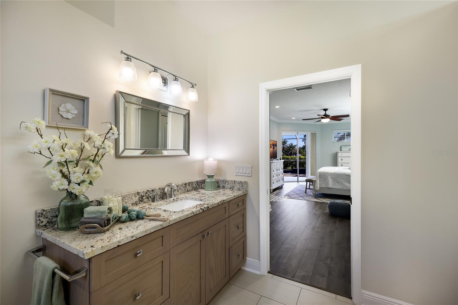 9937 LAUREL VALLEY AVENUE CIR, BRADENTON, FL, 34202