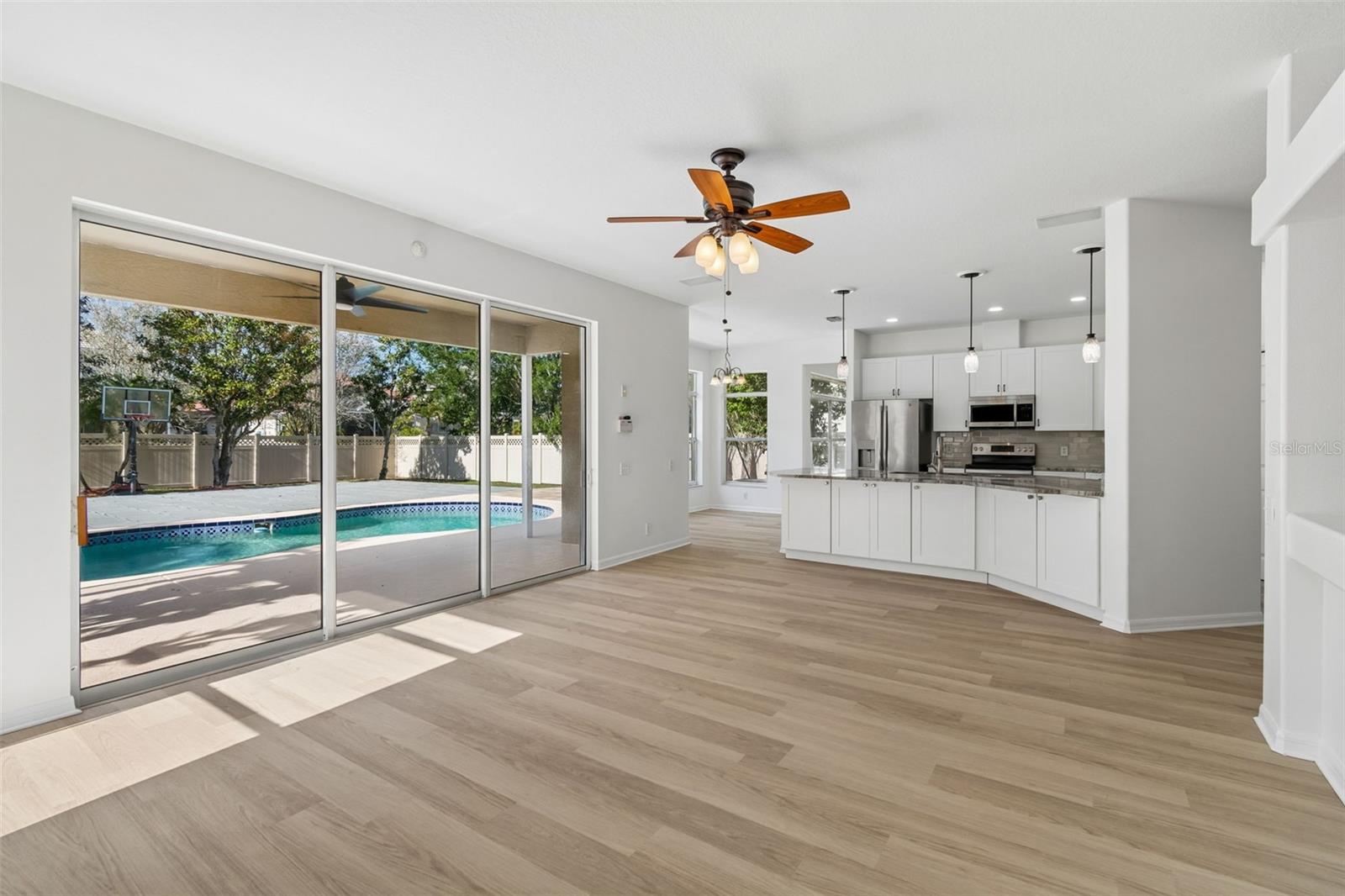 2300 HANNAH WAY S, DUNEDIN, FL, 34698