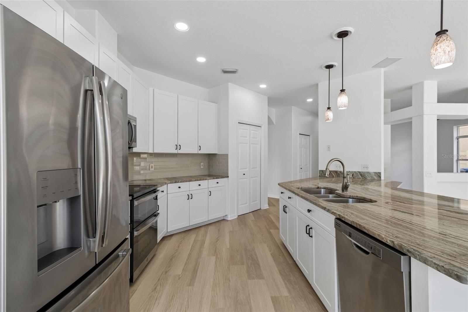 2300 HANNAH WAY S, DUNEDIN, FL, 34698