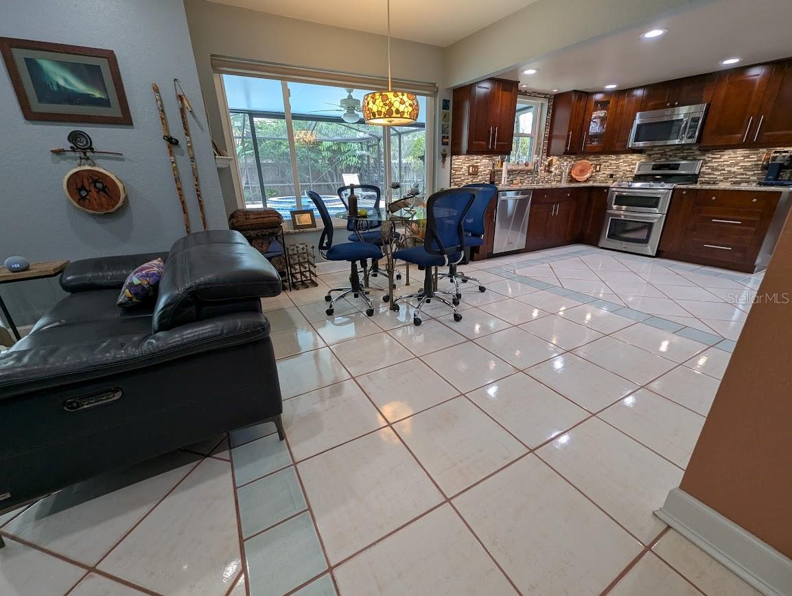 12258 92ND ST, LARGO, FL, 33773