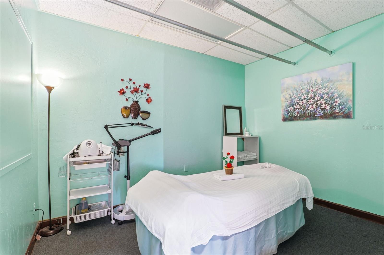 MELBOURNE, FL, 32940