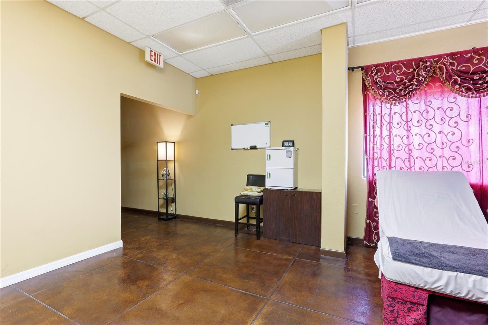 MELBOURNE, FL, 32940