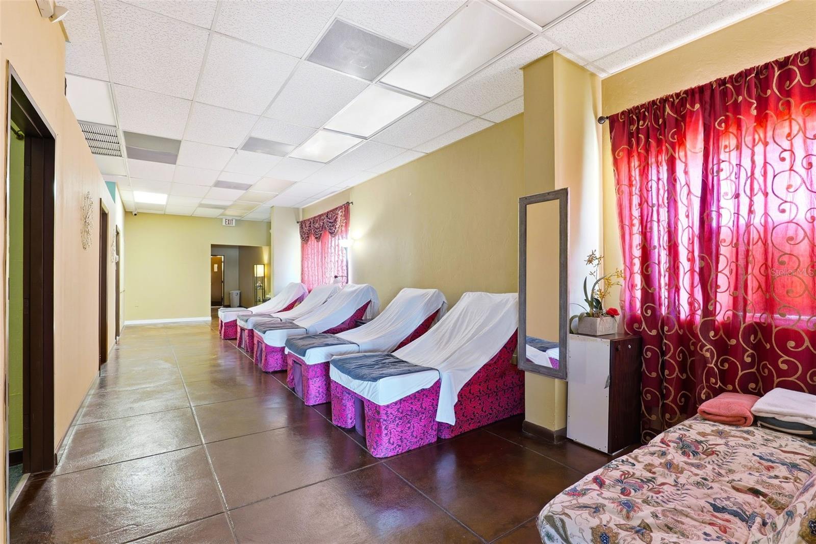 MELBOURNE, FL, 32940