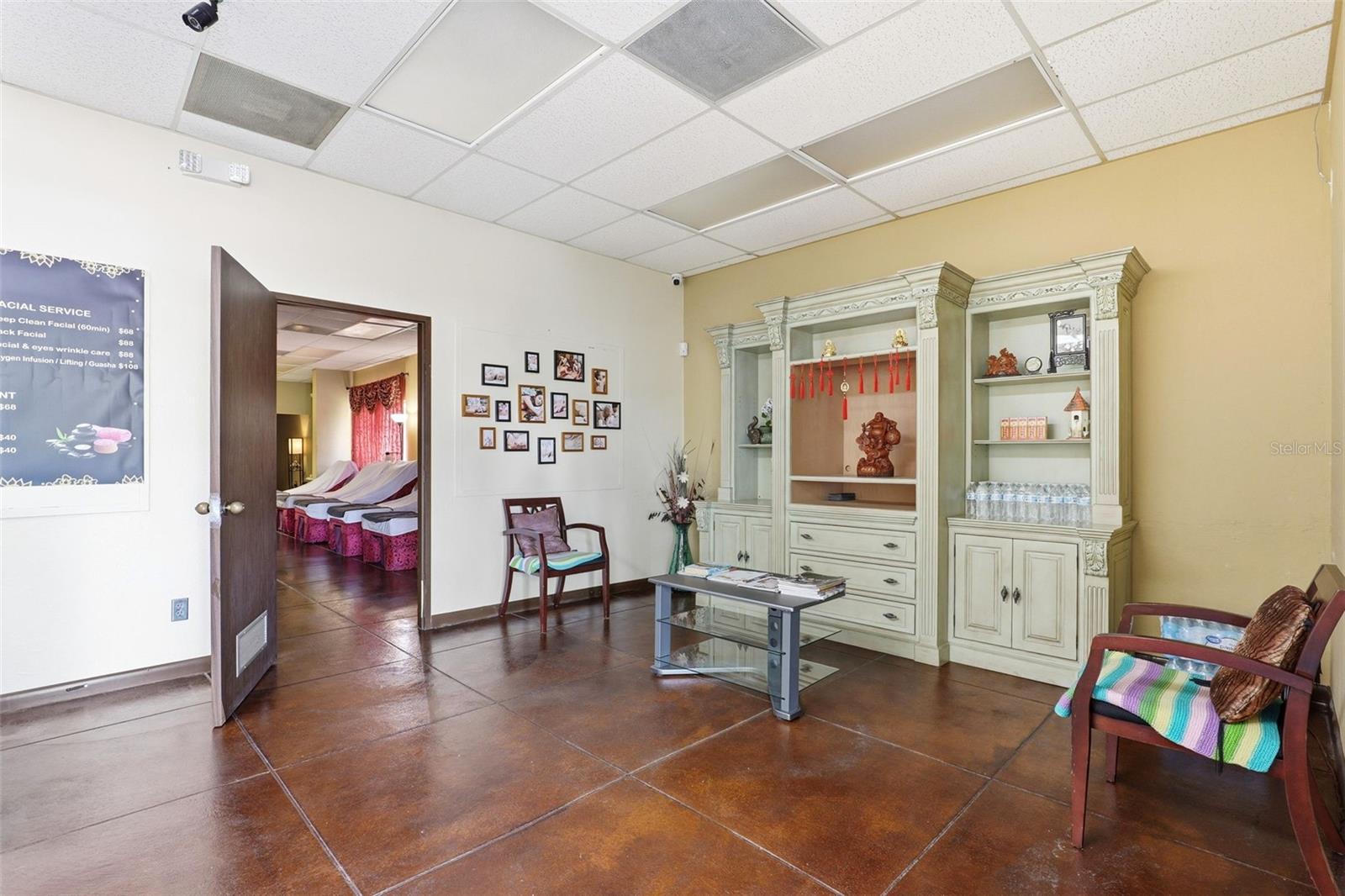 MELBOURNE, FL, 32940