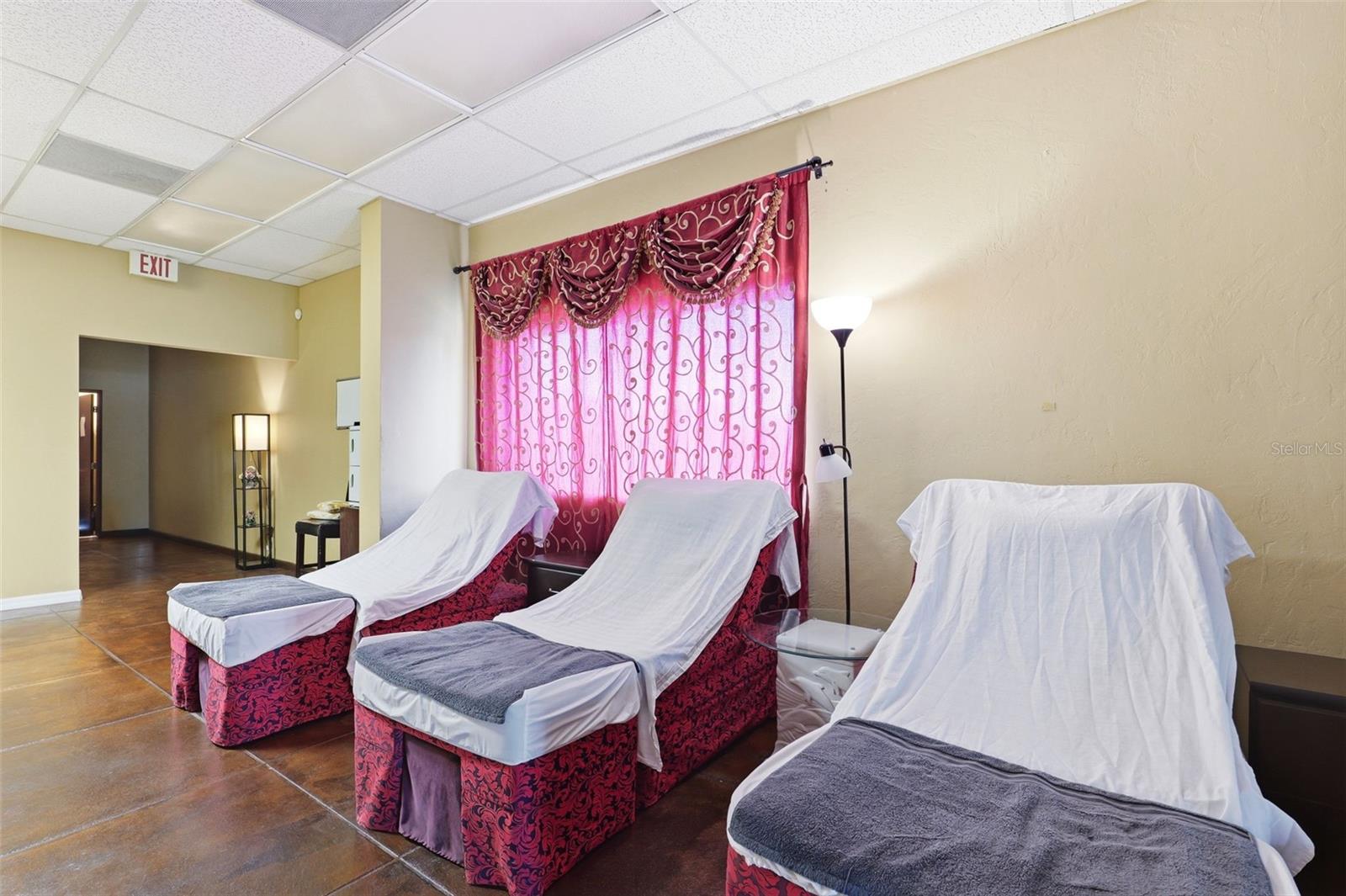 MELBOURNE, FL, 32940