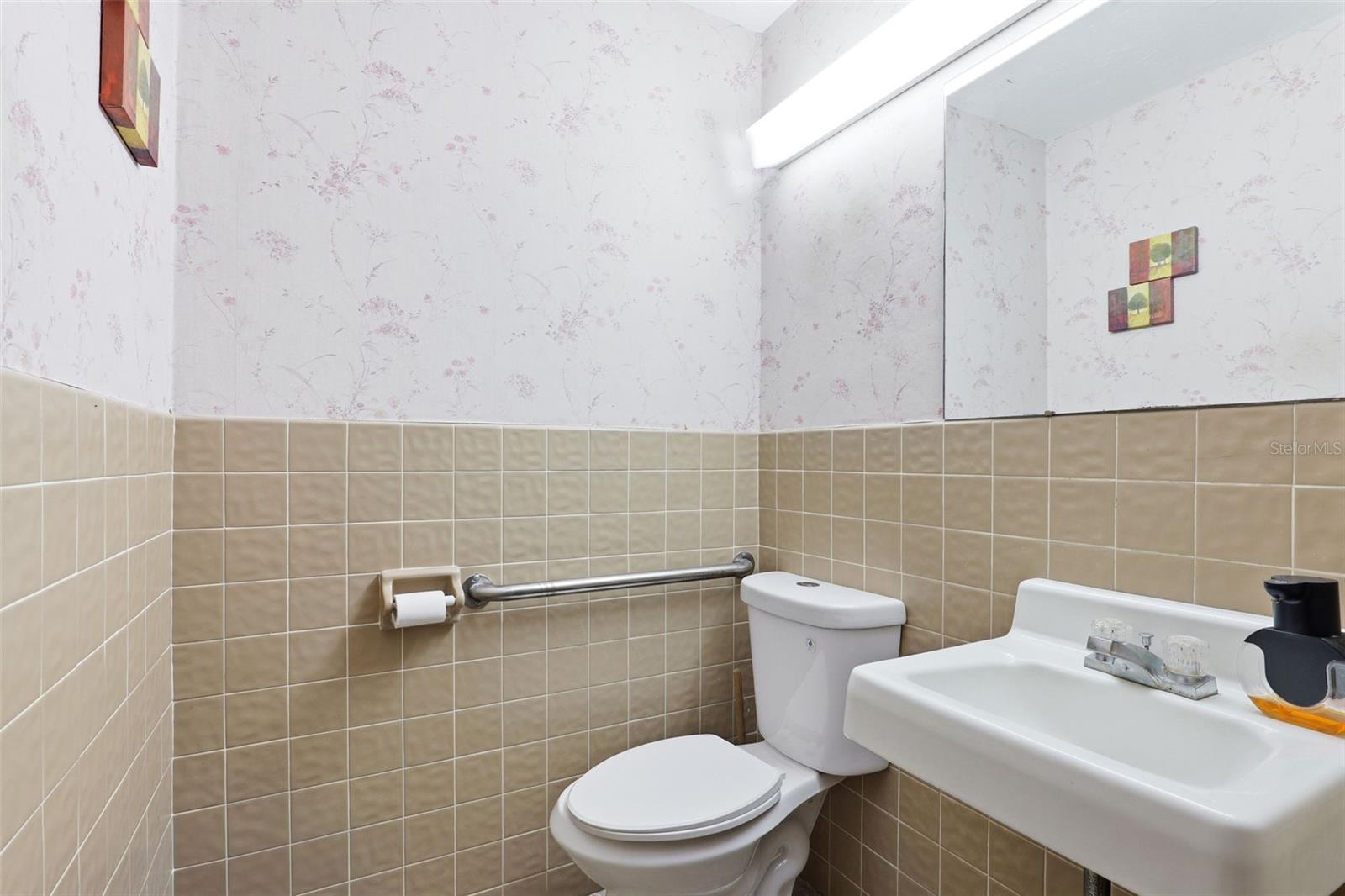 MELBOURNE, FL, 32940