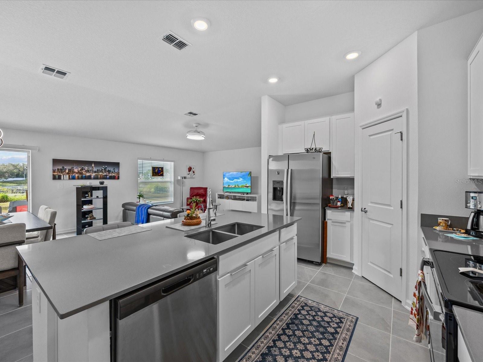 873 DARING DR, DAVENPORT, FL, 33837