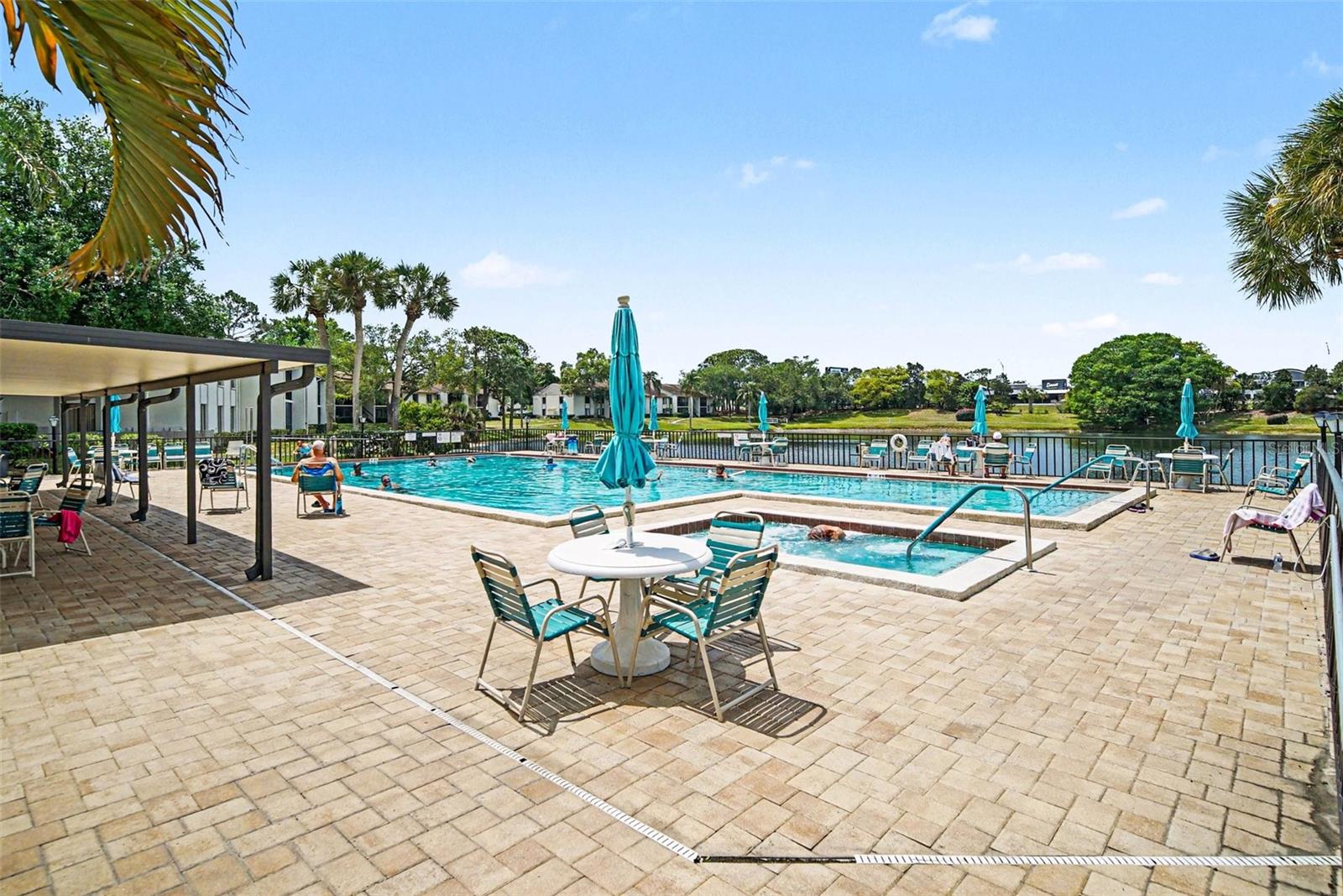 1870 PINE RIDGE WAY W #D2, PALM HARBOR, FL, 34684