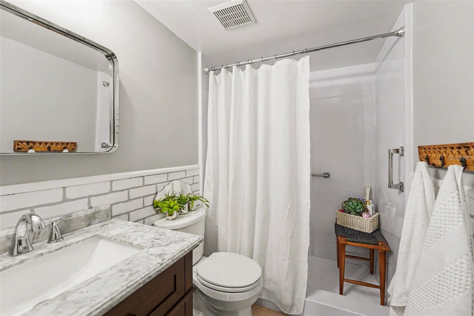 1870 PINE RIDGE WAY W #D2, PALM HARBOR, FL, 34684