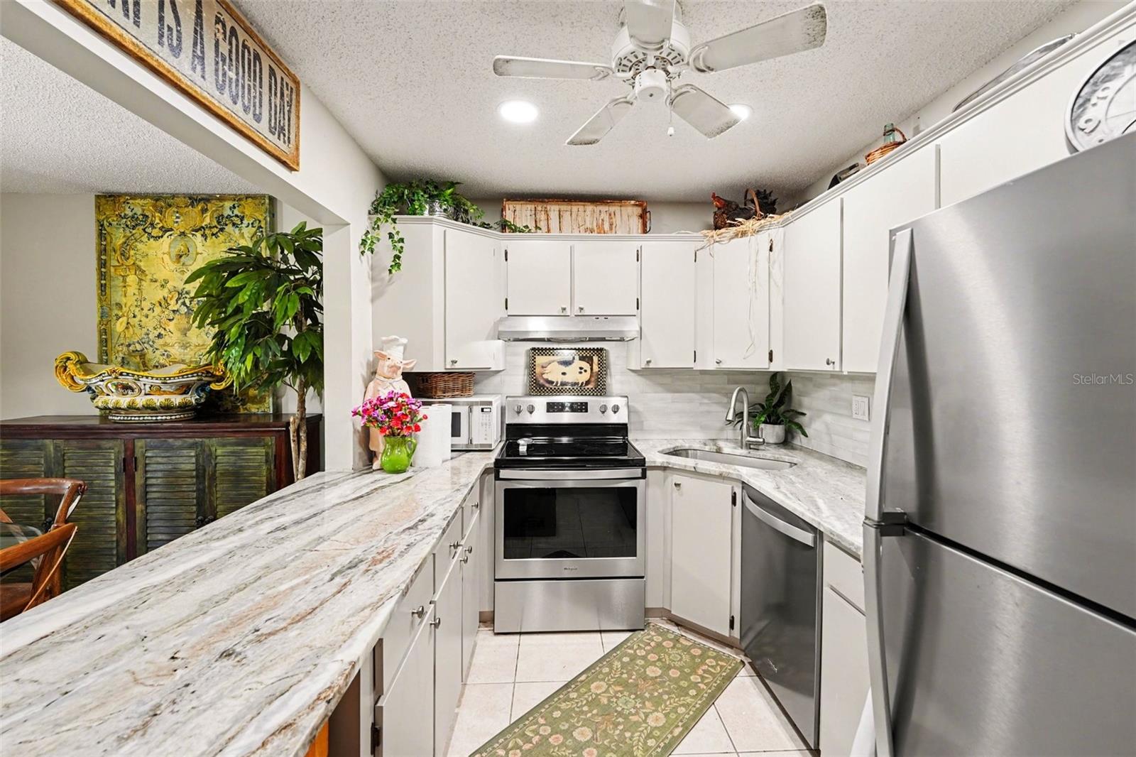 1870 PINE RIDGE WAY W #D2, PALM HARBOR, FL, 34684