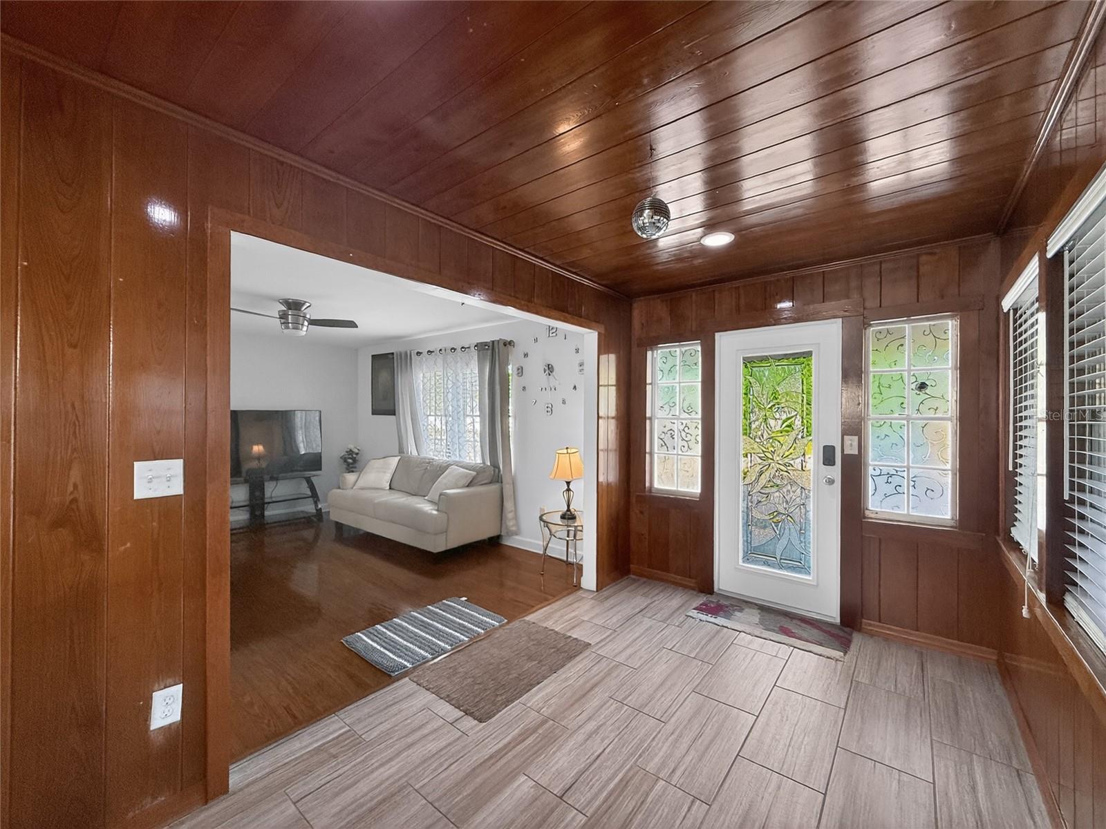 6416 N ORLEANS AVE, TAMPA, FL, 33604