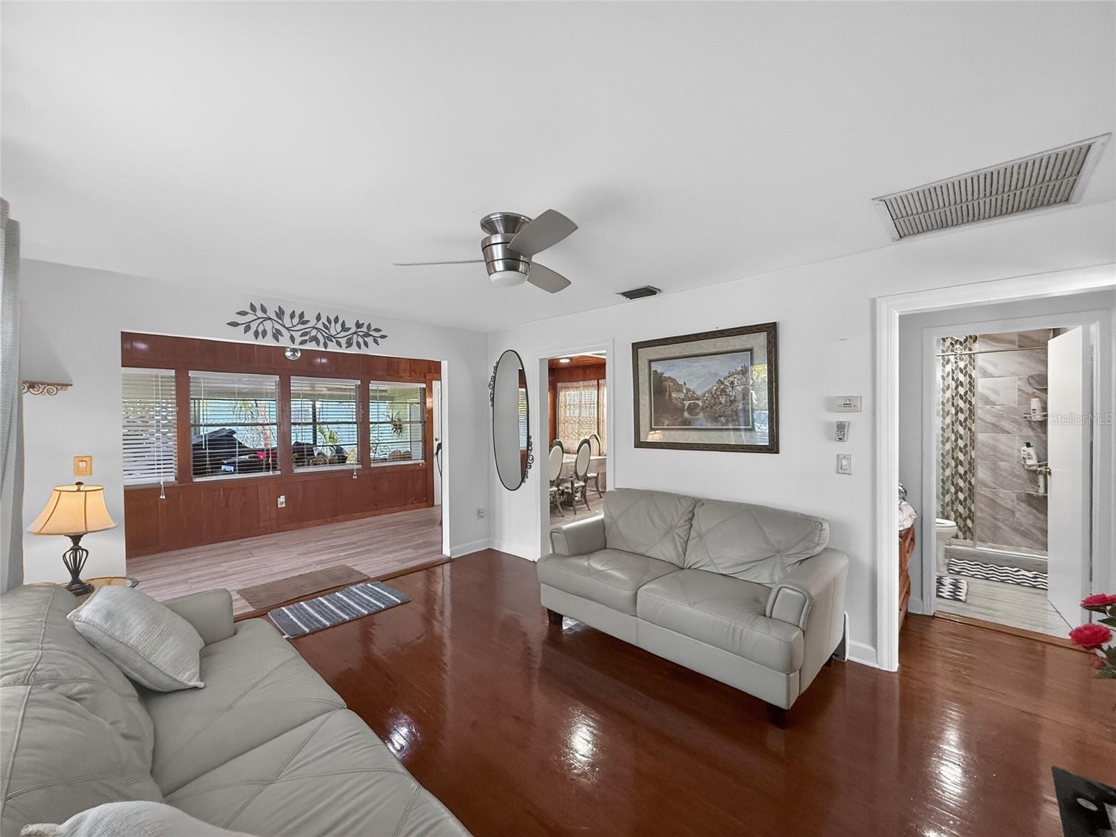 6416 N ORLEANS AVE, TAMPA, FL, 33604