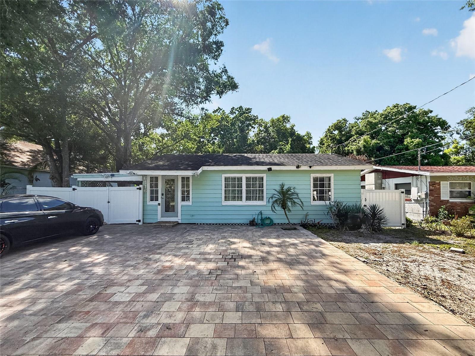 6416 N ORLEANS AVE, TAMPA, FL, 33604