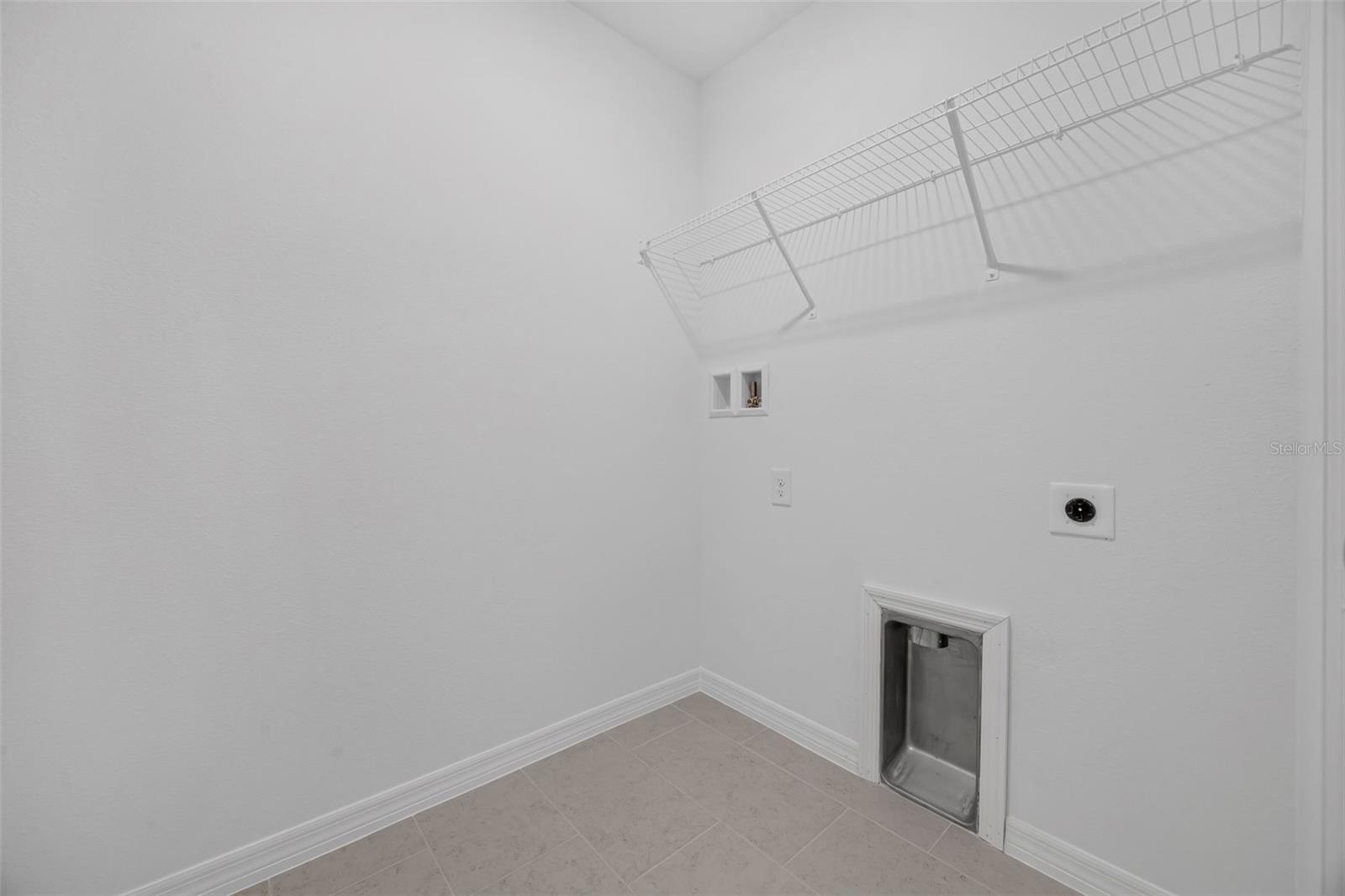 4710 WINDING RIVER RD, ORLANDO, FL, 32822