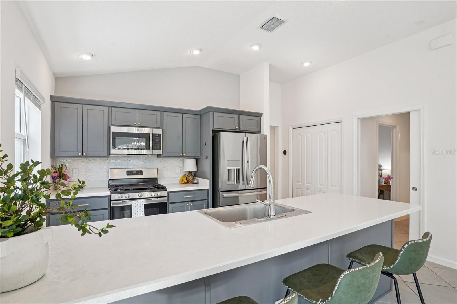 1385 TURNER TER, THE VILLAGES, FL, 32163